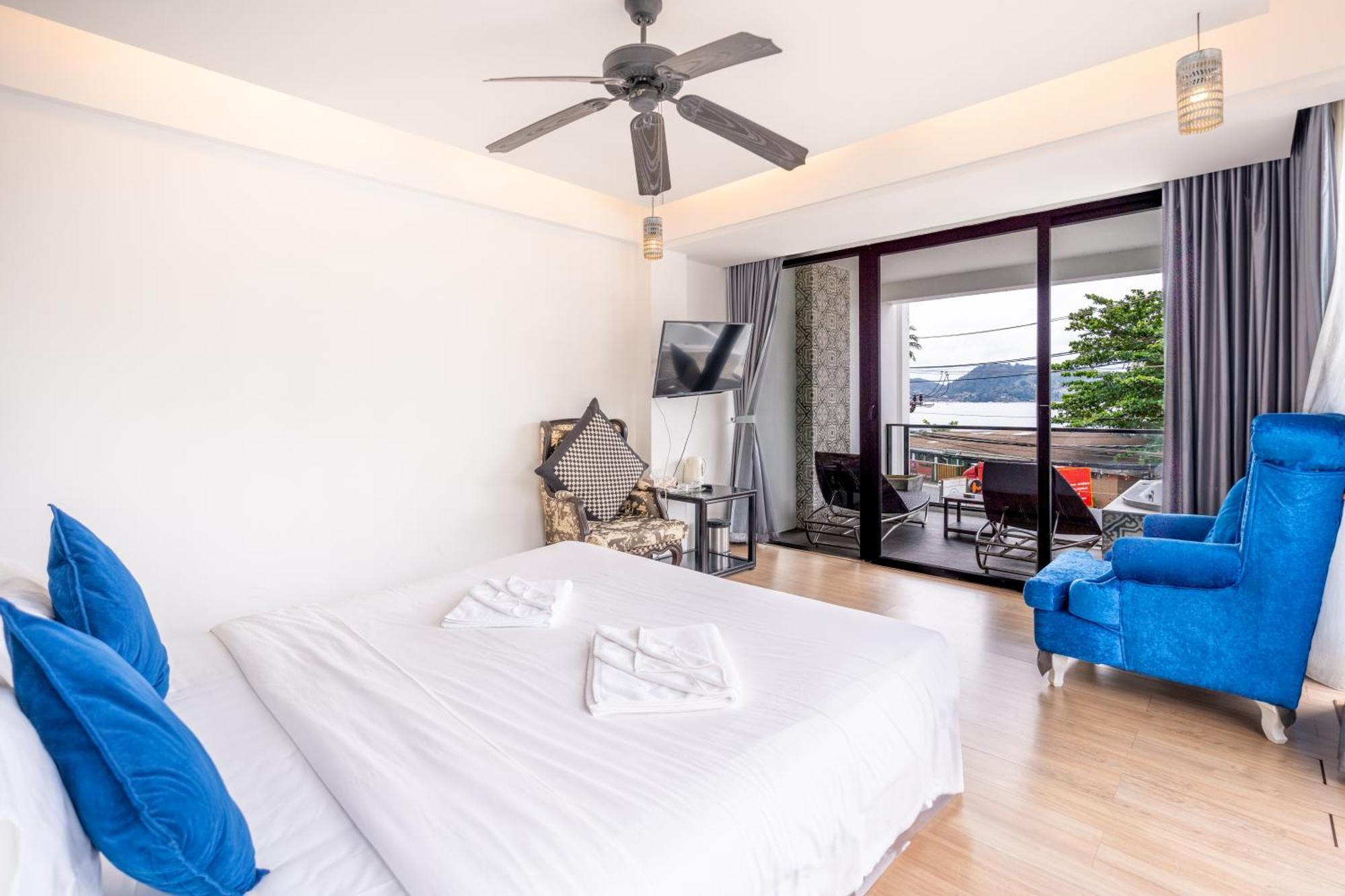 See Sea Villa Phuket Sha Patong Bagian luar foto