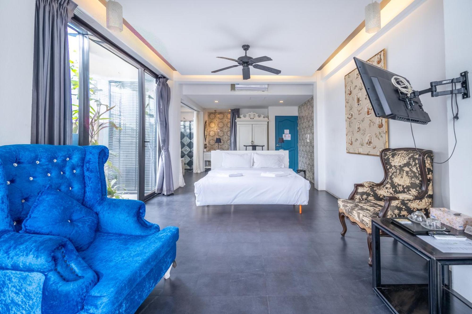 See Sea Villa Phuket Sha Patong Bagian luar foto