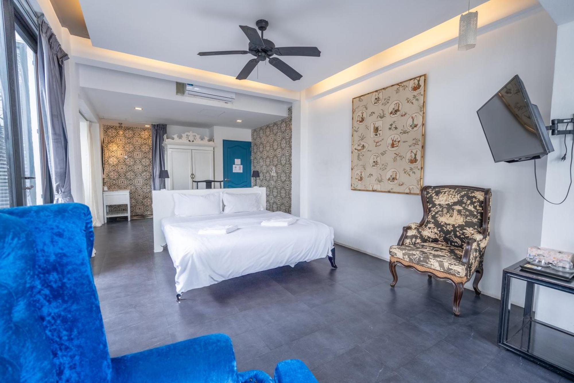 See Sea Villa Phuket Sha Patong Bagian luar foto