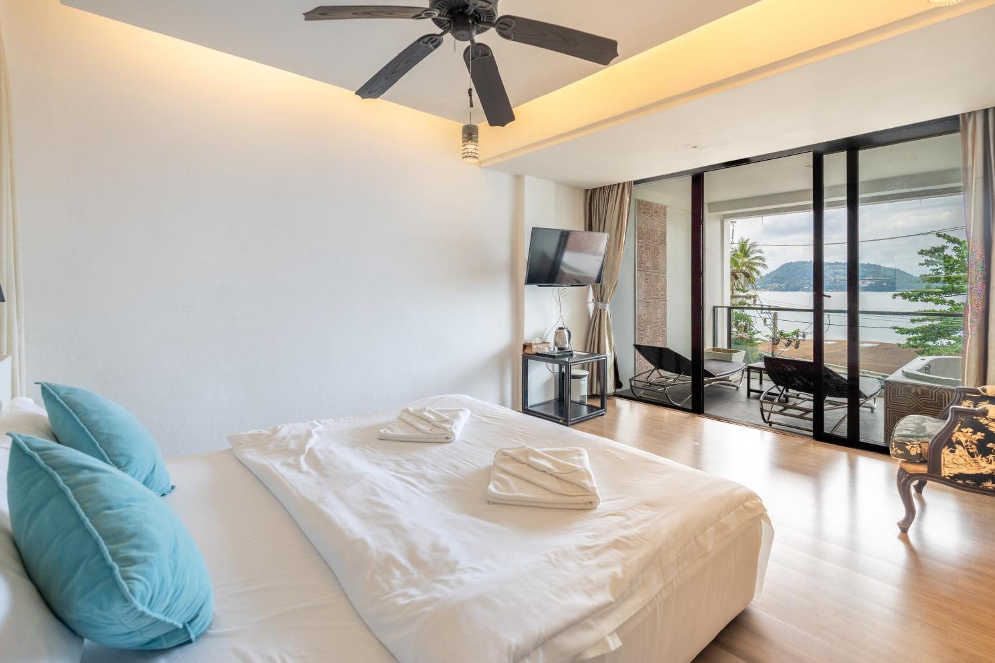 See Sea Villa Phuket Sha Patong Bagian luar foto