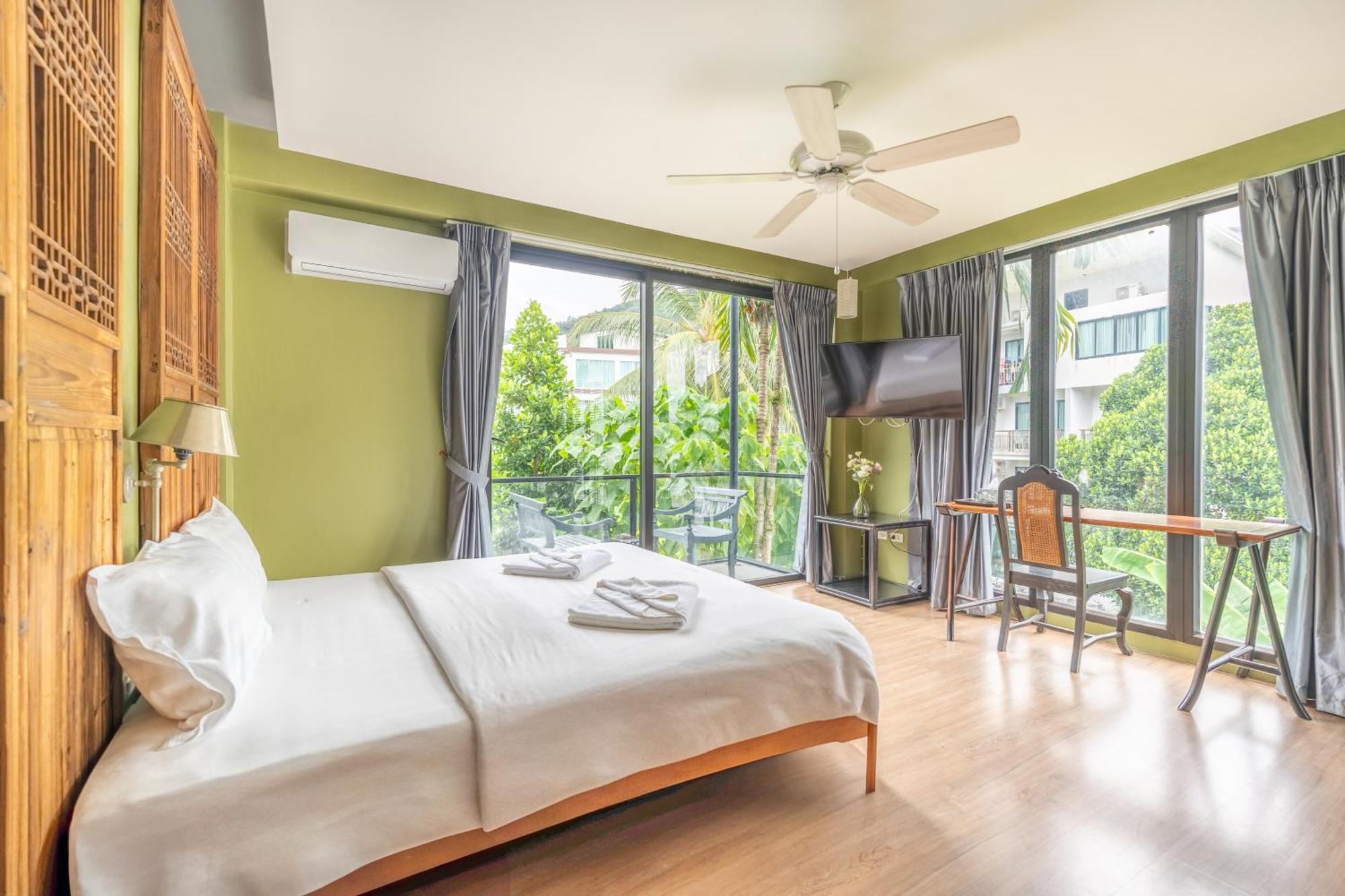 See Sea Villa Phuket Sha Patong Bagian luar foto